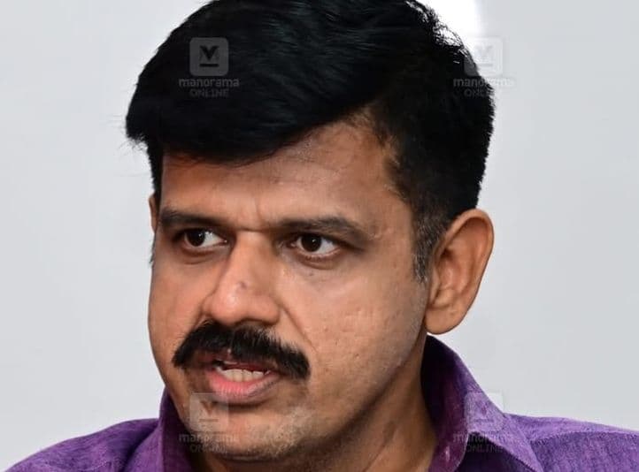 സന്ദീപ് വാര്യരെ തോല്പിക്കാൻ കഴിയാതിരുന്നതിനെച്ചൊല്ലിബി ജെ പിയിൽ തർക്കം