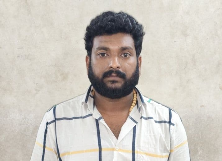 ബസുകാർ തമ്മിലടി ;മൂന്ന് പേർ അറസ്റ്റിൽ