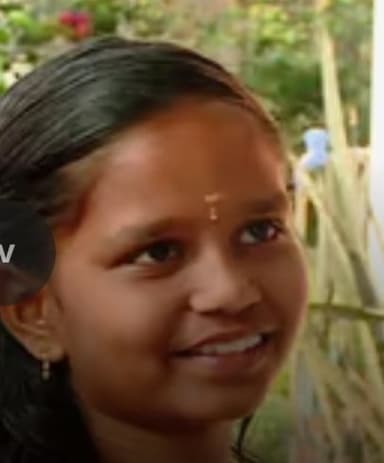 കൈ നഷ്ടപ്പെട്ട വിനോദിനിക്ക് സർക്കാർ ജോലി നൽകണം -ബാലാവകാശ കമ്മീഷൻ