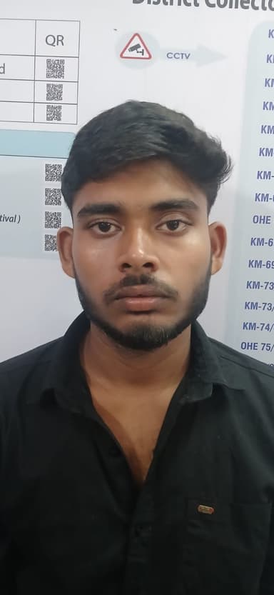 ആലുവയിൽ 21 കിലോ കഞ്ചാവ് പിടികൂടി