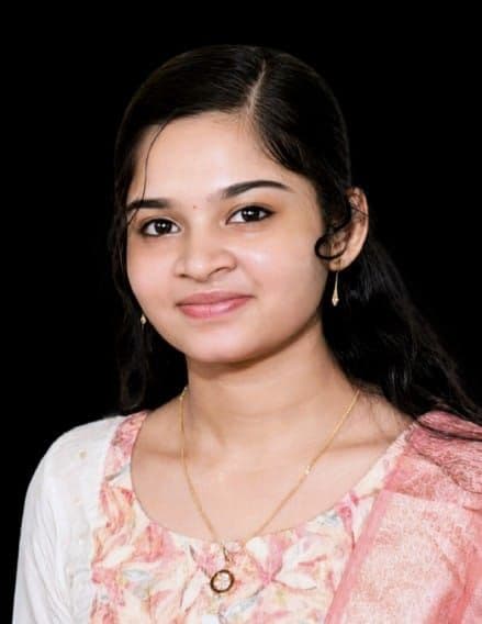 റാങ്ക് തിളക്കത്തിൽ ആലുവ സെൻറ് സേവ്യേഴ്സ് കോളേജ്