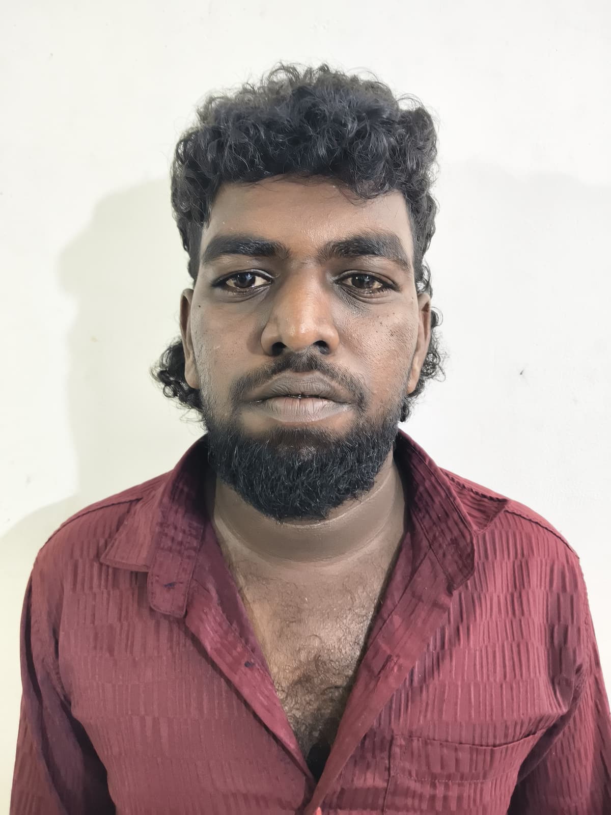 രാത്രി യുവതിയെ പിന്തുടർന്ന് അപമാനിക്കാൻ ശ്രമിച്ചവർ പിടിയിൽ